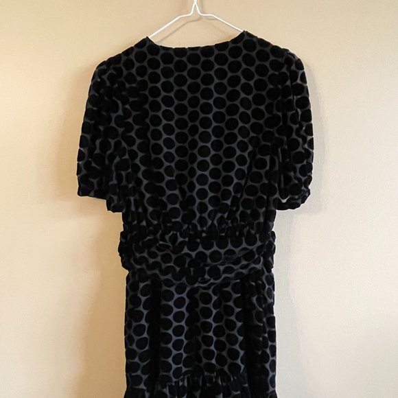 Cute Zara Dress - Picture 3 of 3